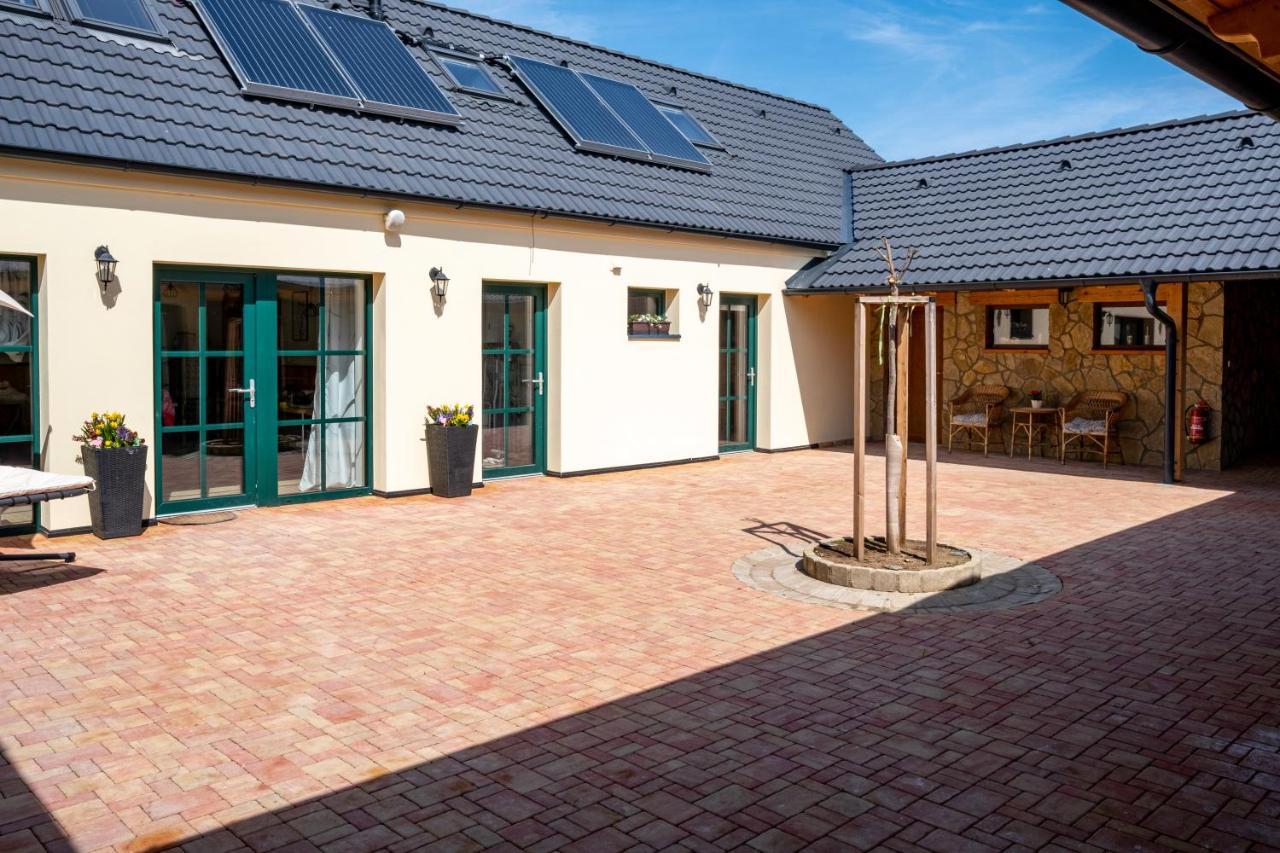 U Katalpy Hotel Sedlec  Exterior photo
