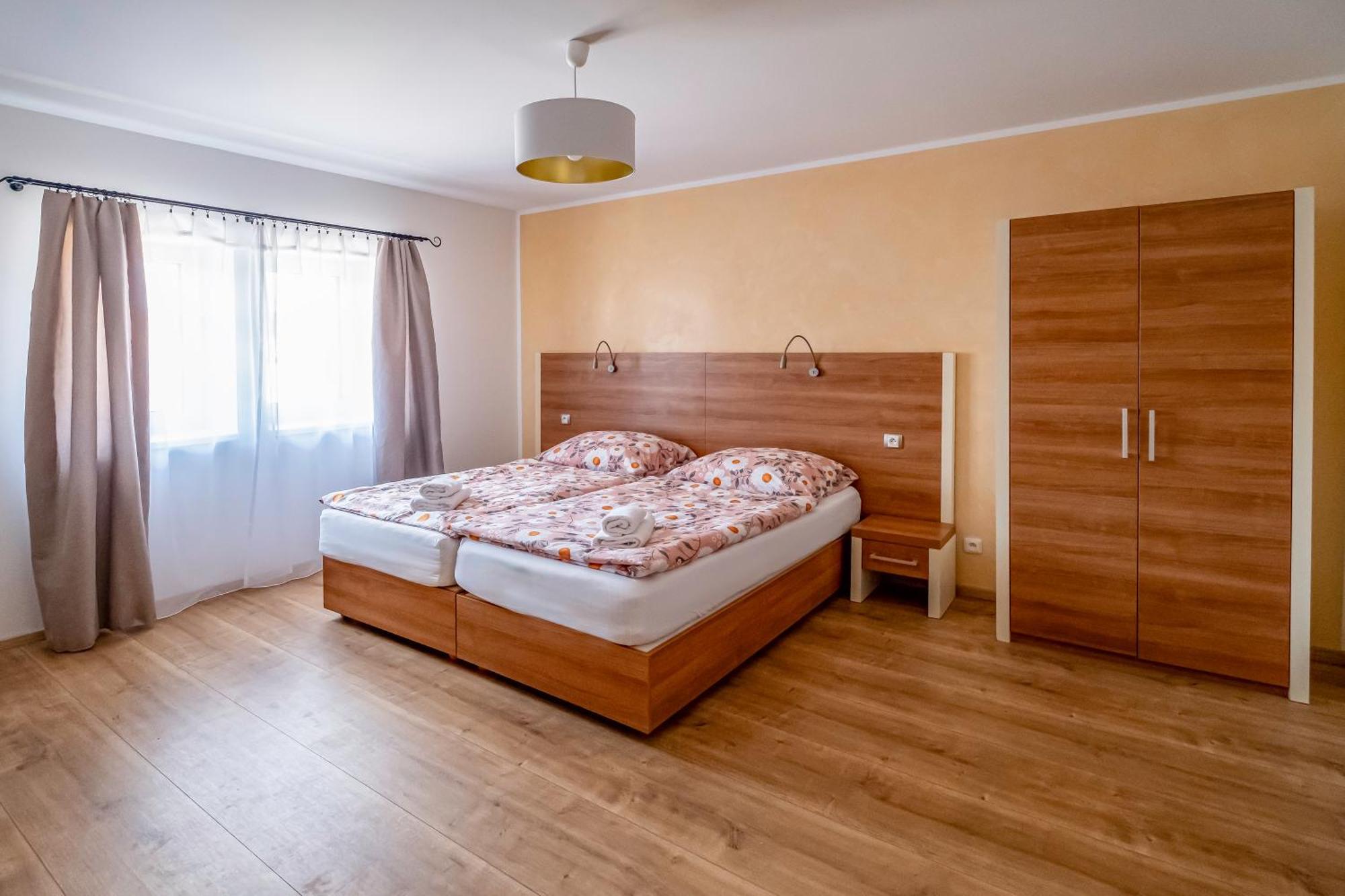 U Katalpy Hotel Sedlec  Exterior photo